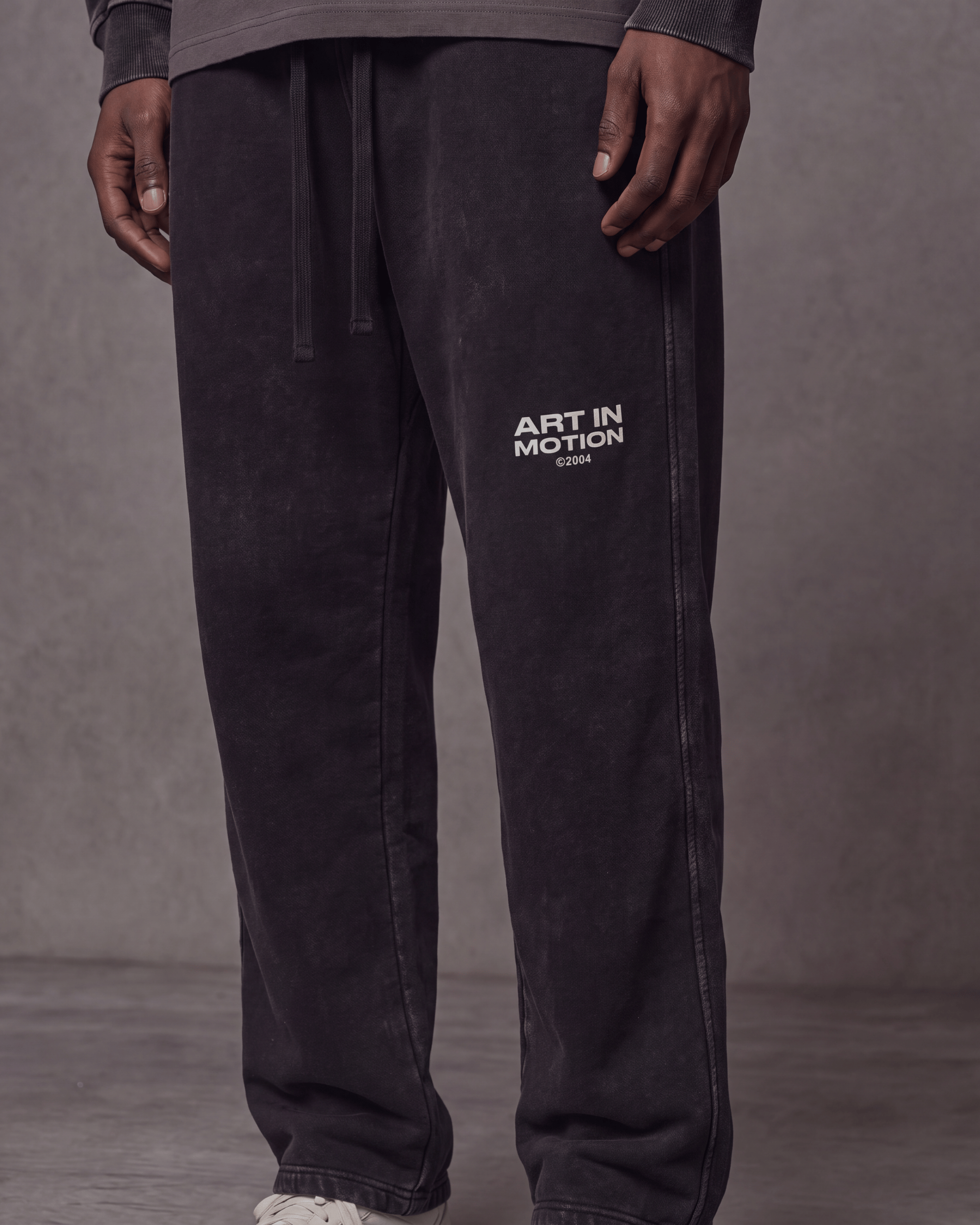 SNOW WASHED RELAXED JOGGERS